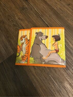 Disney The Jungle Book Baloo, Mowgli, and Shere Kha Stationary Holder w/Markers